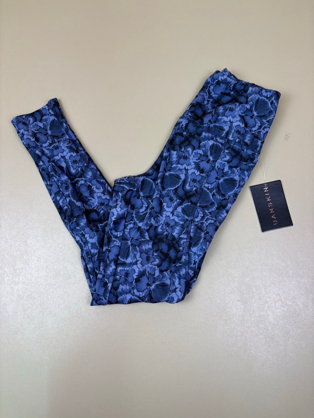 Women’s High Waist 7/8 Leggings Floral Pocket Danskin XS Blue NWT 25” Inseam